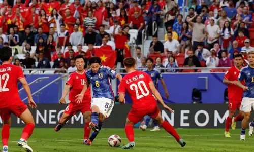 ഏഷ്യാ കപ്പിൽ സാമുറായ് പോരാട്ട വീര്യത്തിൽ വിയറ്റ്‌നാം വീണു