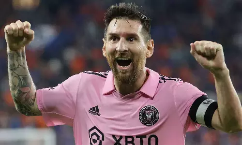 ഫിഫ ദി ബെസ്റ്റ് പുരസ്കാരം വീണ്ടും മെസിക്ക്