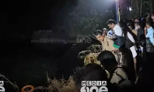 Three killed after a car falls into a quarry in Thrissurs Mala, Thrissur Mala car accident