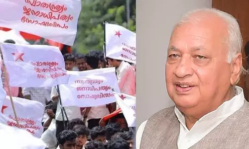 Adding internal marks to ex-SFI leader illegal; Governor cancels Calicut University action, latest news malayalam, മുൻ എസ്എഫ്ഐ നേതാവിന് ഇൻ്റേണൽ മാർക്ക് കൂട്ടി നൽകിയത് ചട്ട വിരുദ്ധം; കാലിക്കറ്റ് സർവ്വകലാശാല നടപടി ഗവർണർ റദ്ദാക്കി