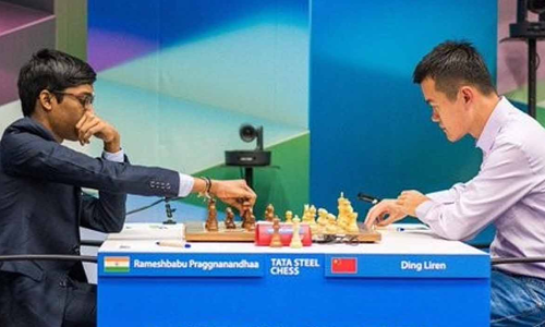 ചെസ് ചാമ്പ്യൻഷിപ്പ്: ലോക ചാമ്പ്യനെ വീഴ്ത്തി ഇന്ത്യയുടെ പ്രഗ്നാനന്ദ