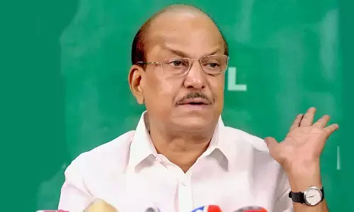 pk kunhalikutty
