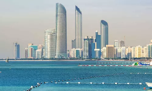 നിയമനം വ്യത്യസ്ത രാജ്യക്കാർക്ക് നൽകണം: നിർദേശം കർശനമാക്കി യു എ ഇ