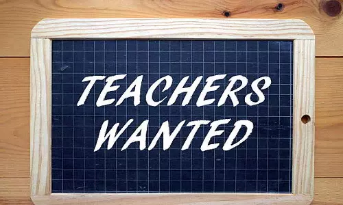 യു.എ.ഇയിലെ സ്കൂളുകളിൽ 700ലേറെ അധ്യാപക ഒഴിവുകൾ