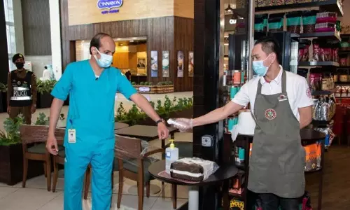 സൗദിയിൽ ആരോഗ്യമേഖലയിലെ ജീവനക്കാർക്ക് പുതിയ ഡ്രസ്സ് കോഡ്