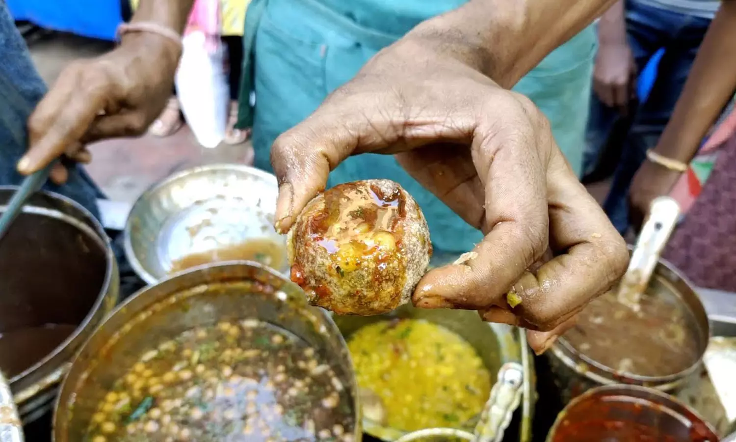 Vendor killed for refusing free paani puri to goons