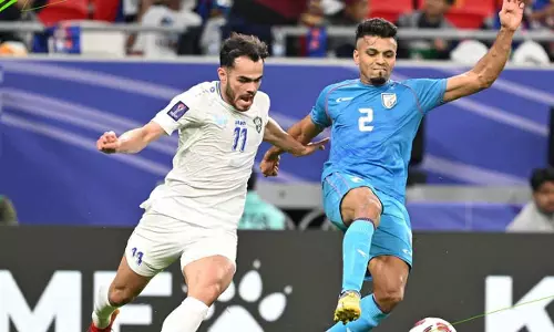 ഏഷ്യൻ കപ്പിൽ ഉസ്ബകിസ്താനോട് മൂന്ന് ഗോൾ തോൽവി; ഇന്ത്യയുടെ പ്രീക്വാർട്ടർ പ്രതീക്ഷ മങ്ങി