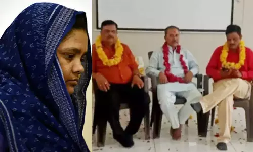 കൃഷി വിളവെടുപ്പ്, മാതാപിതാക്കളുടെ അസുഖം; ന്യായങ്ങള്‍ നിരത്തി ബിൽക്കീസ് ബാനു കേസിലെ പ്രതികള്‍, ഹരജി ഇന്ന് സുപ്രിംകോടതിയില്‍