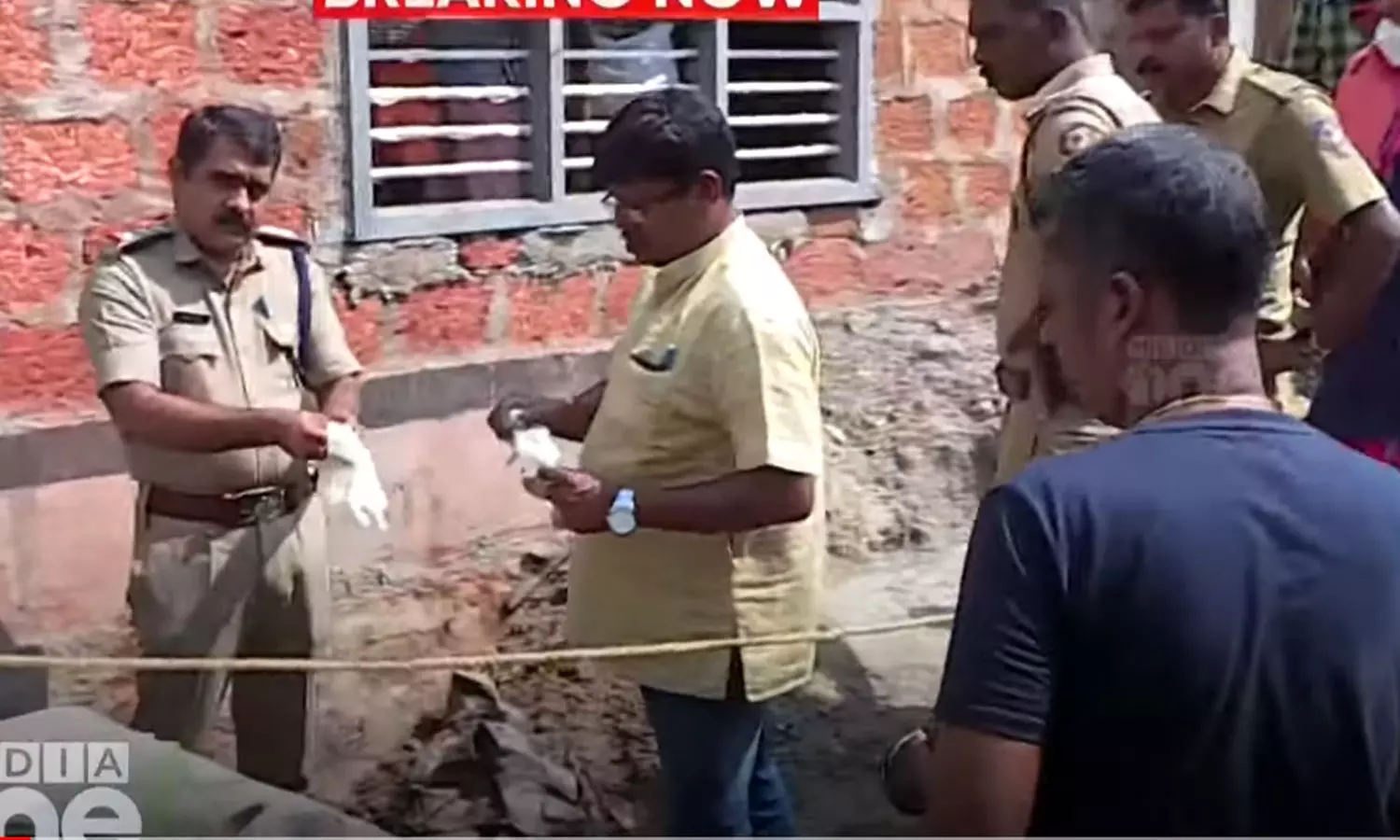 thrippunithura,kochi,breaking news malayalam,തലയോട്ടികണ്ടെത്തി,തൃപ്പുണിത്തുറപൊലീസ്, thrippunithura,kochi,breaking news malayalam,തലയോട്ടികണ്ടെത്തി,തൃപ്പുണിത്തുറപൊലീസ്,