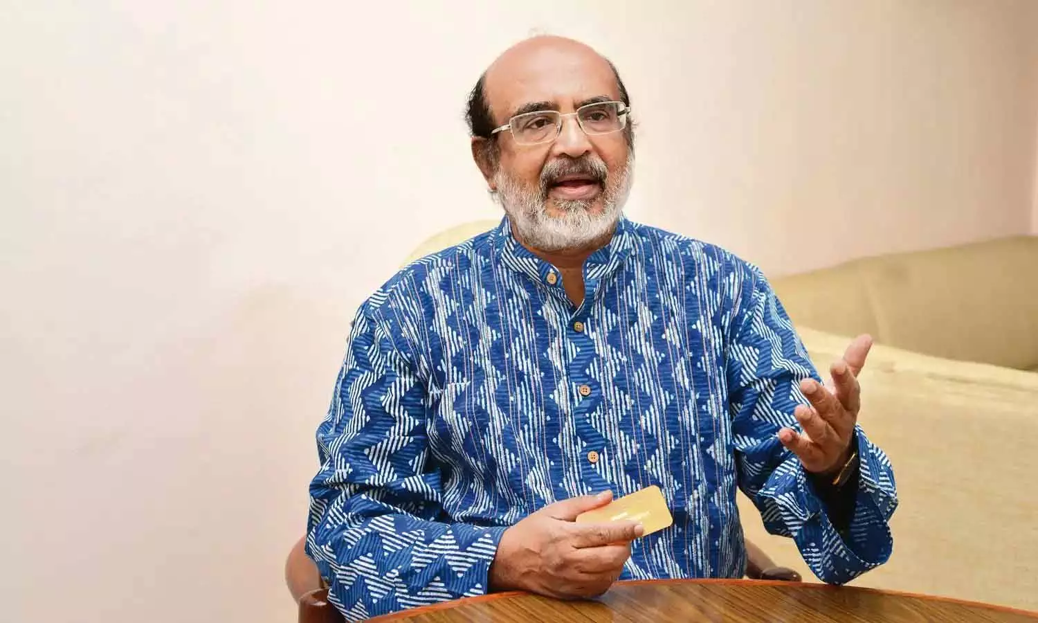 thomas isaac_kiifb thomas isaac_kiifb