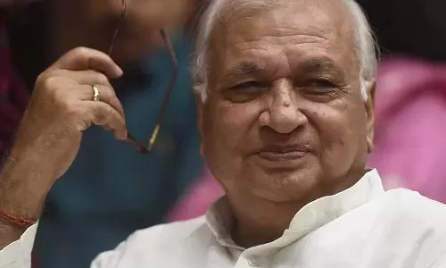 ‘നമ്മുടെ മഹത്തായ പൈതൃകം കെട്ടിടങ്ങളിലോ സ്മാരകങ്ങളിലോ അല്ല’ നയപ്രഖ്യാപന പ്രസംഗത്തിൽ ഗവർണർ ‘നമ്മുടെ മഹത്തായ പൈതൃകം കെട്ടിടങ്ങളിലോ സ്മാരകങ്ങളിലോ അല്ല’ നയപ്രഖ്യാപന പ്രസംഗത്തിൽ ഗവർണർ