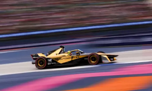 DS Automobiles and PENSKE AUTOSPORT Gear Up for Diriyah E-Prix, Eyeing More Points!