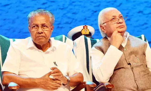 നയപ്രഖ്യാപന പ്രസംഗത്തിലെ ആരിഫ് മുഹമ്മദ്ഖാന്റെ 77 സെക്കന്റ്