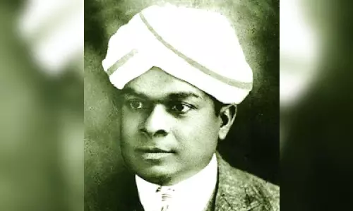 ഡോ. പല്‍പ്പു, ഇന്ത്യയിലെ മഹാന്മാരായ വിപ്ലവകാരികളില്‍ അനശ്വരനായ വ്യക്തി എന്ന്  സരോജനി നായിഡു വിശേഷിപ്പിച്ച കേരള നവോത്ഥാന ശില്‍പിയാണ് ഡോക്ടര്‍ പല്‍പ്പു എന്ന പദ്മനാഭന്‍ പല്‍പ്പു.