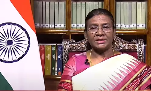 രാജ്യത്തെ നീതിന്യായ വ്യവസ്ഥയിലുള്ള വിശ്വാസത്തിന്‍റെ പ്രതീകമാണ് രാമക്ഷേത്രം; റിപ്പബ്ലിക് ദിന സന്ദേശത്തിൽ   രാമക്ഷേത്രത്തെ പരാമർശിച്ച് രാഷ്ട്രപതി