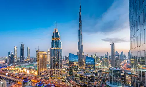 എമിറേറ്റ്​സ്​ റെഡ്​ക്രസന്‍റിന്‍റെ​ മേൽനോട്ടത്തില്‍ ഗസ്സയിലേക്ക്​ യു.എ.ഇയുടെ കൂടുതൽ സഹായം