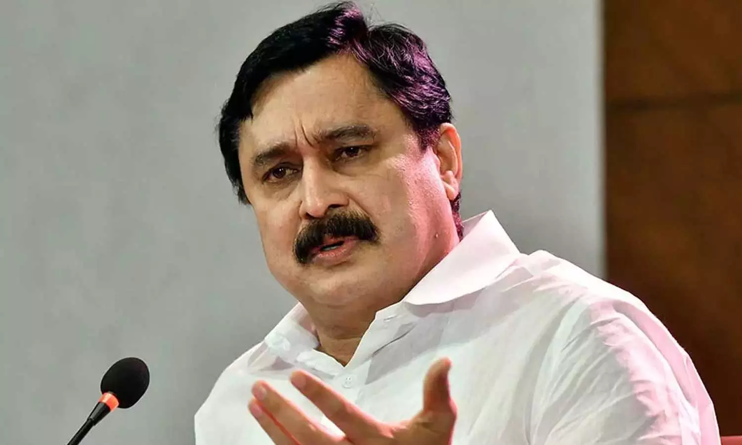 Minister V. Abdurahiman on Hajj travel fare hike in Karipur airport