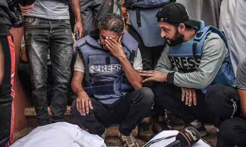 ആശുപത്രികള്‍ക്ക് താഴെ ഭാഗത്താണ് ഹമാസിന്റെ നീണ്ട കിടങ്ങുകള്‍ ആരംഭിക്കുന്ന