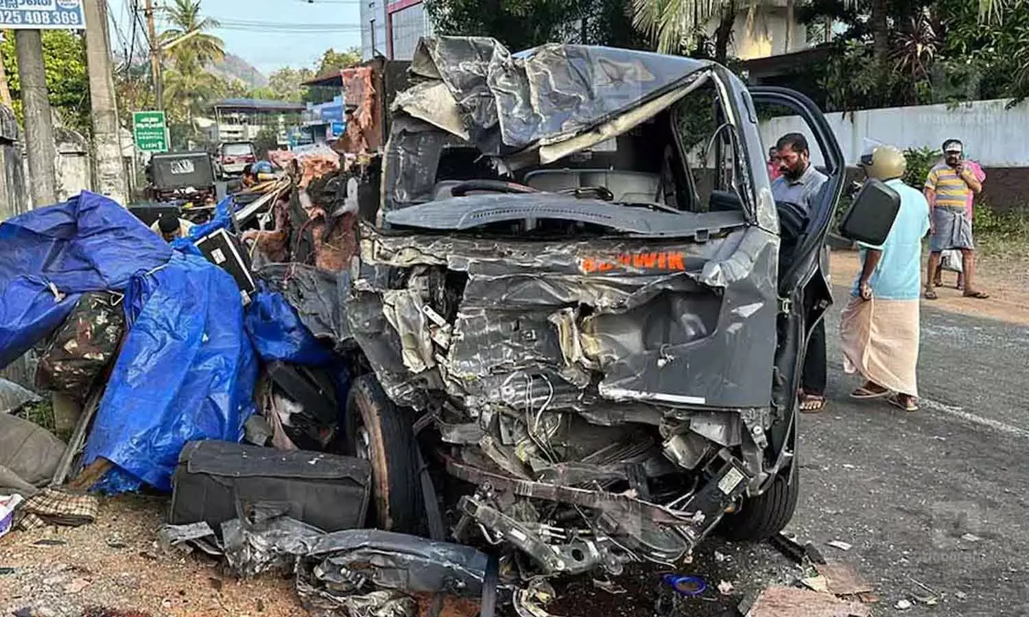 Lorry and pick up van accident