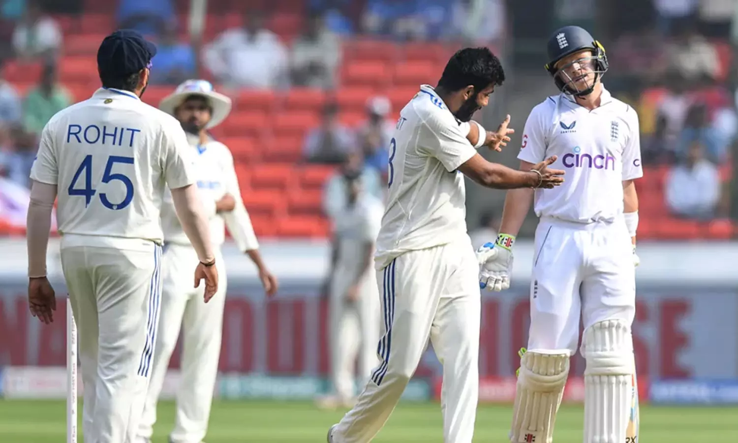 ഒലി പോപ്പിനെ തോള് കൊണ്ട് തള്ളി;  ബുംറക്കെതിരെ വടിയെടുത്ത് ഐ.സി.സി