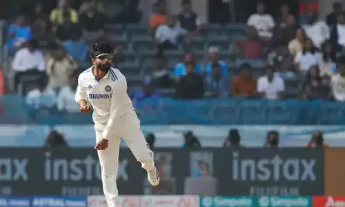 രണ്ടാം ടെസ്റ്റിന് ജഡേജയുടെ കാര്യം സംശയത്തിൽ? തിരിച്ചടിയാകുമോ?