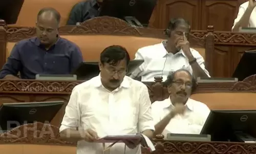 ഹജ്ജ് യാത്രാനിരക്ക് വർധന; കേന്ദ്രത്തിന് കത്ത് നൽകിയെന്ന് മന്ത്രി