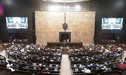 പാര്‍ലമെന്‍റ് സുരക്ഷാ വീഴ്ചയിലെ പ്രതിഷേധം; 11 എംപിമാരുടെ സസ്‌പെൻഷൻ പിൻവലിച്ചു