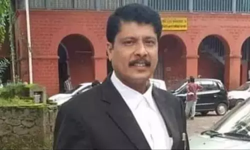 അതിജീവിതയെ ബലാത്സംഗം ചെയ്ത കേസ്: മുൻ ഗവ. പ്ലീഡർ പി.ജി മനു കീഴടങ്ങി