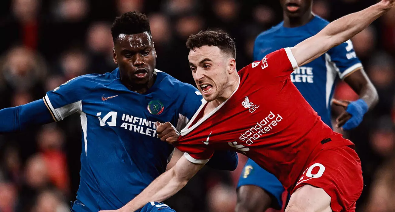 ചെൽസിയെ തുരത്തി ലിവർപൂൾ കുതിപ്പ്; ആൽവാരസ് കരുത്തിൽ സിറ്റി