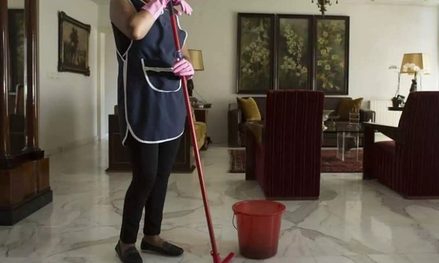 Mandatory medical insurance for domestic workers comes into effect in Saudi Arabia
