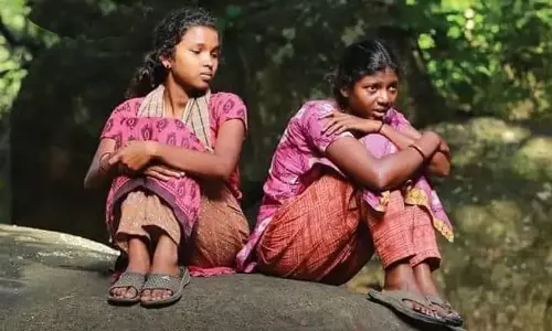 അട്ടപ്പാടിയിലെ ഇരുള ഗോത്ര ഭാഷയില്‍ മൂന്ന് പെണ്‍കുട്ടികളുടെ അതിജീവന കഥ പറയുന്ന ധബാരി ക്യുരുവി,