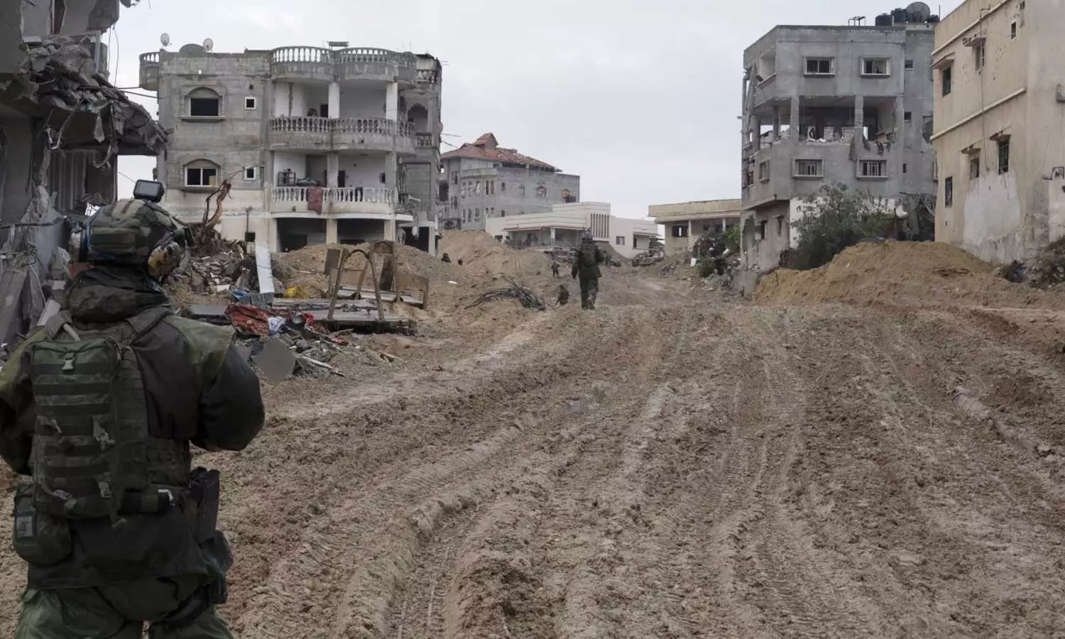 Hamas deploys police and distributes funds in sign of resurgence in Gaza areas Israeli troops have left, Hamas returns in Gaza, Israel attack on Gaza, Hamas deploys police and distributes funds in sign of resurgence in Gaza areas Israeli troops have left, Hamas returns in Gaza, Israel attack on Gaza,