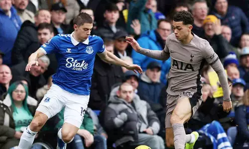 ഇഞ്ചുറി ടൈം ഗോളിൽ ടോട്ടനത്തെ സമനിലയിൽ തളച്ച് എവർട്ടൻ