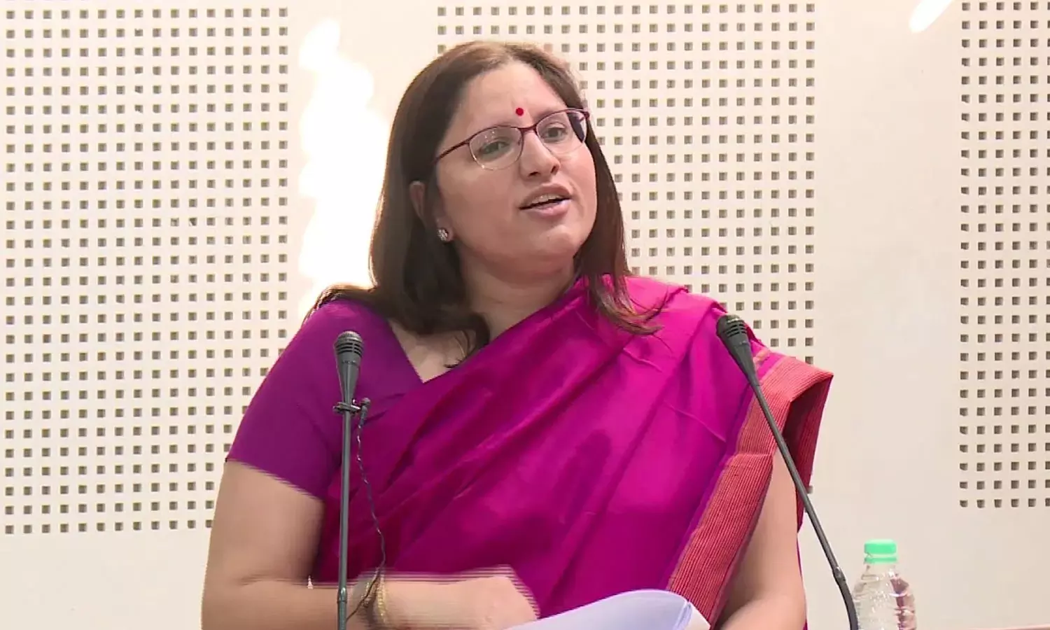 Ram Mandir post,Mani Shankar Aiyar daughter ,Pran Pratistha, BJP ,രാമക്ഷേത്ര പ്രതിഷ്ഠ, സുരണ്യ അയ്യർ, മണിശങ്കർ അയ്യർ,