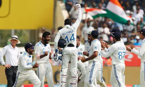 പിഴുതെറിഞ്ഞ് ബുമ്രയും അശ്വിനും, വിശാഖപട്ടണം ടെസ്റ്റിൽ ഇന്ത്യക്ക് 106 റൺസ് ജയം