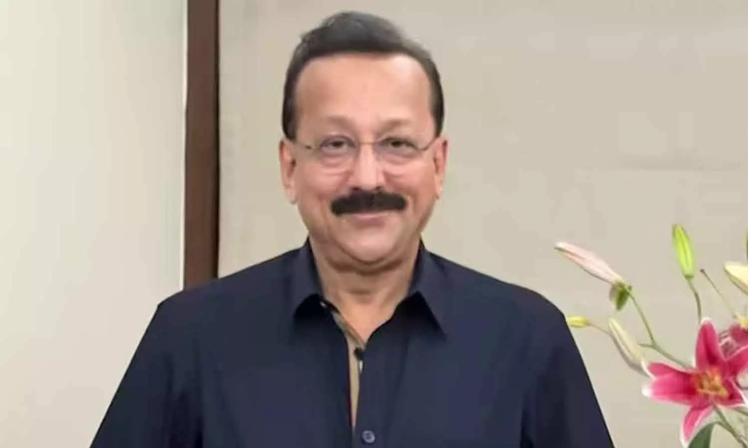 Mumbai Congresss Baba Siddique quits party Mumbai Congresss Baba Siddique quits party