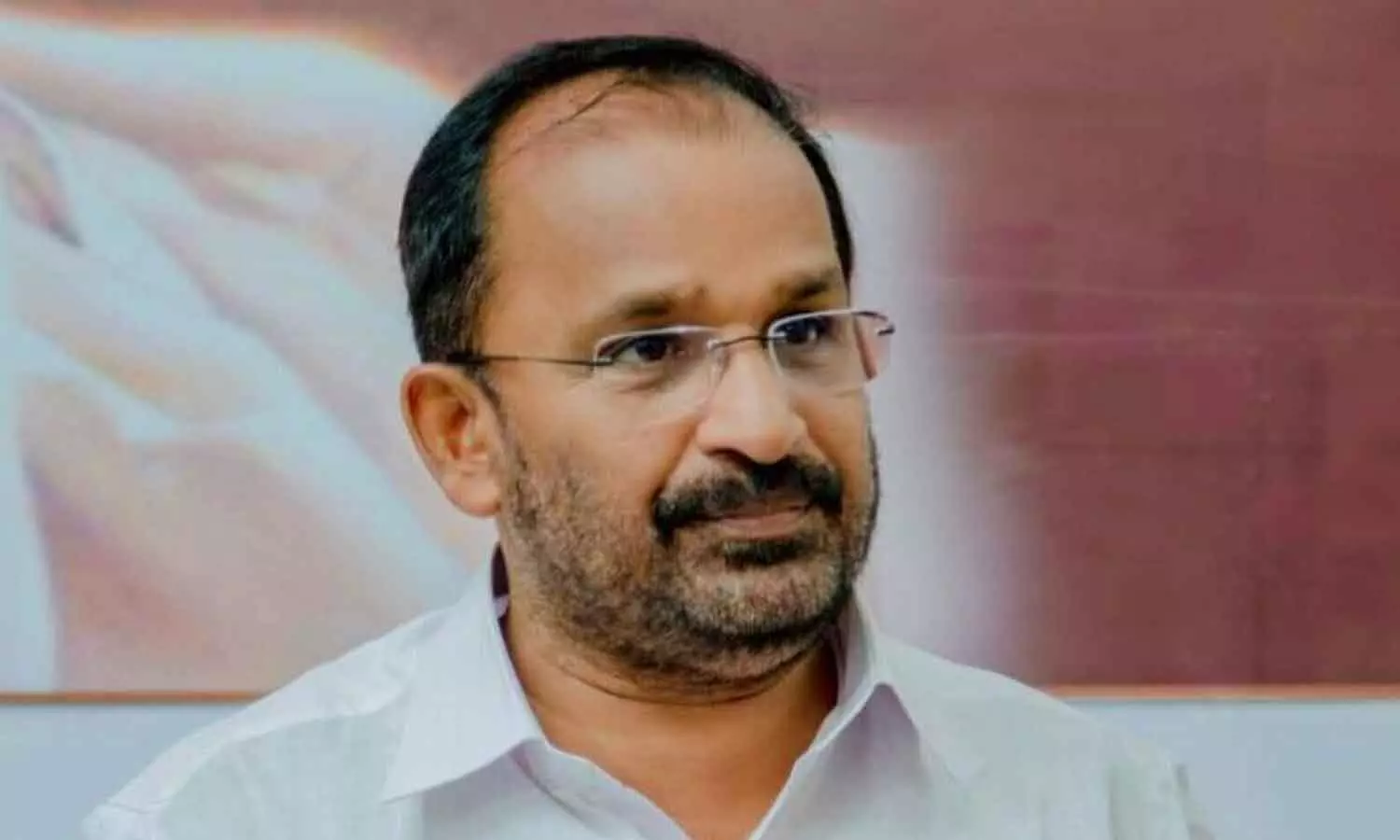 Dheevar Sabha protested the exclusion of TN Prathapan from the Lok Sabha candidature