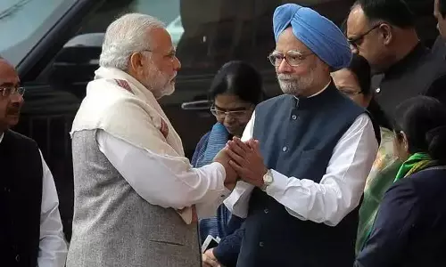PM Modis Big Praise For Manmohan Singh PM Modis Big Praise For Manmohan Singh
