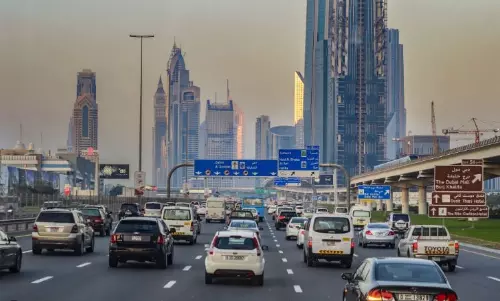 ഗതാഗത നിയമലംഘനങ്ങളിൽ കർശന മുന്നറിയിപ്പുമായി ദുബൈ പൊലീസ്