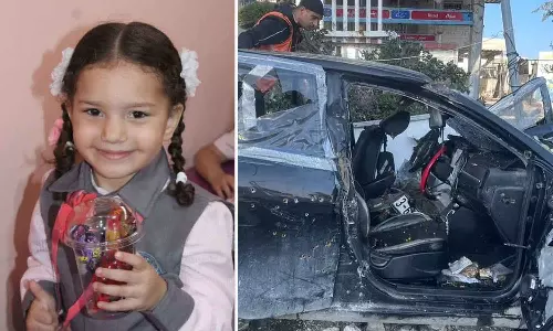 പേടിയാവുന്നു, ആരെങ്കിലും വരൂ, എന്നെകൊണ്ടുപോകൂ:  ആ അമ്മയുടെ കാത്തിരിപ്പ് വിഫലം, ആറുവയസുകാരി റജബും കൊല്ലപ്പെട്ടു