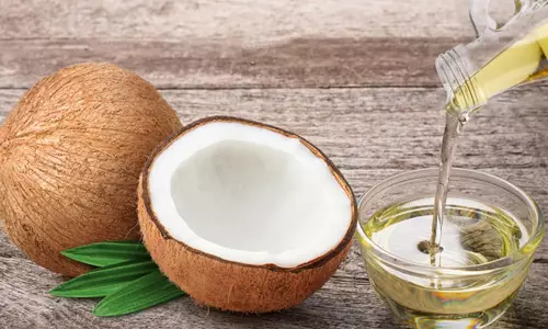Coconut Oil,Health Benefits,Coconut oil Benefits, Heart Health,Health news,വെളിച്ചെണ്ണ,വെളിച്ചെണ്ണയുടെ ആരോഗ്യഗുണങ്ങള്‍