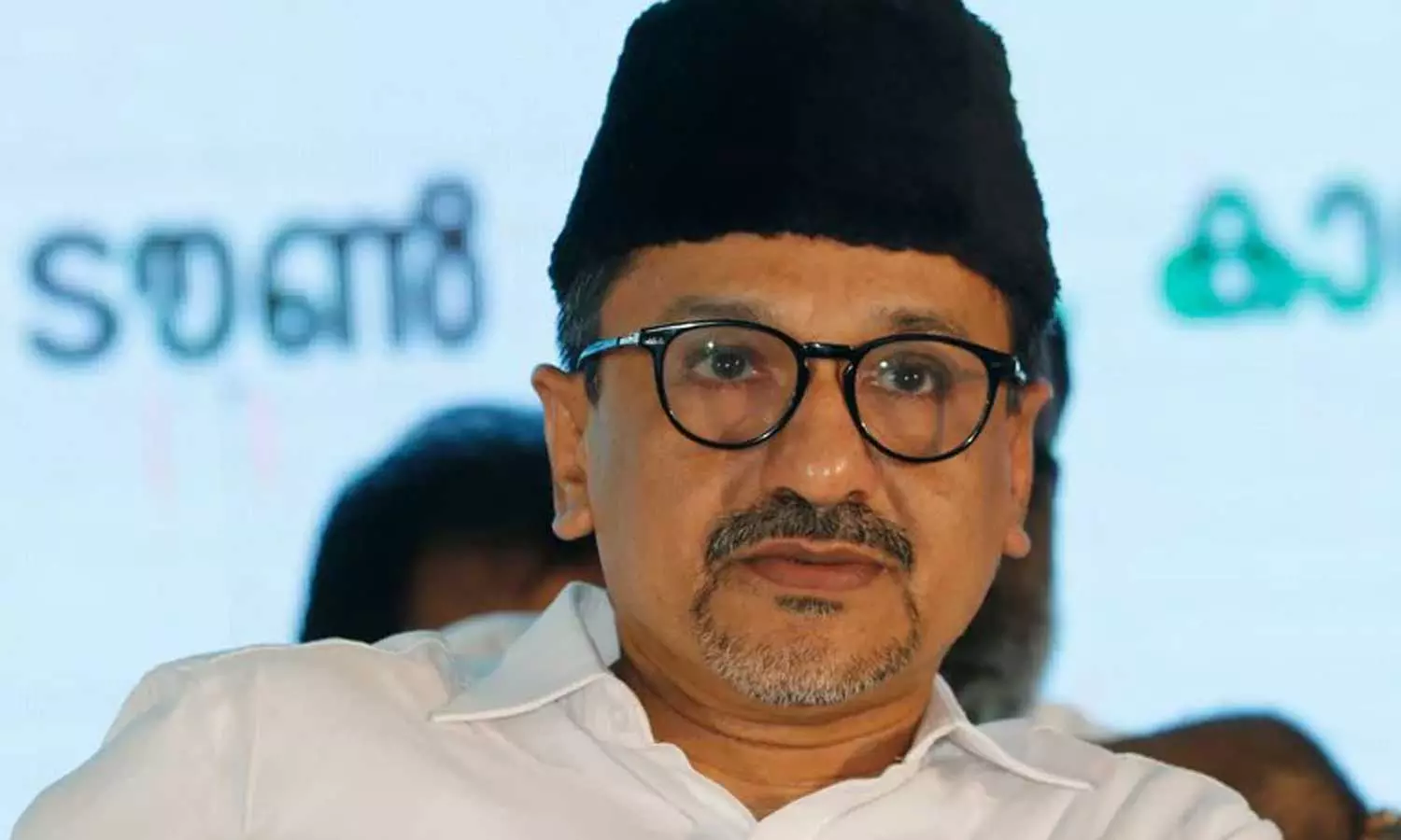 ഭരണാധികാരികളുടെ കുഴിച്ചുനോട്ടം ആരാധനാലയങ്ങളോട് വേണ്ടെന്ന് സാദിഖലി ശിഹാബ് തങ്ങൾ ഭരണാധികാരികളുടെ കുഴിച്ചുനോട്ടം ആരാധനാലയങ്ങളോട് വേണ്ടെന്ന് സാദിഖലി ശിഹാബ് തങ്ങൾ