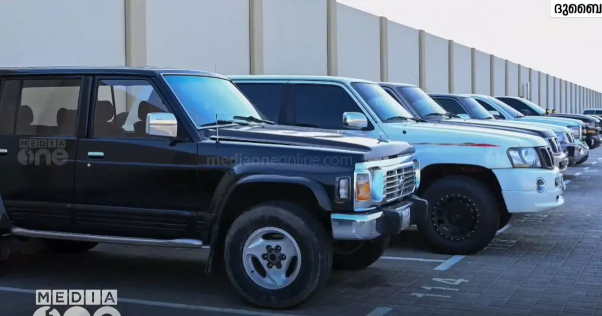 11 vehicles caught in road exercise in Sharjah during heavy rain