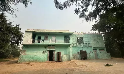 Sunehri Bagh Masjid to Shahi Masjid; Some places fear the Delhi Authoritys bulldozers