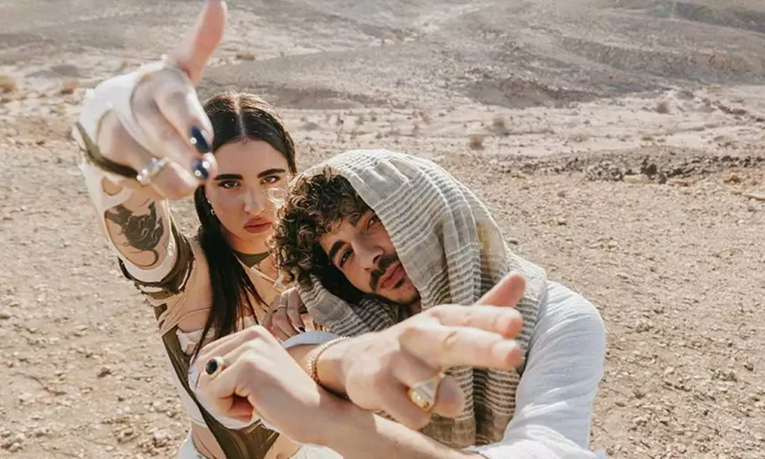 അവരുടെ തലയിൽ മിസൈൽ വർഷിക്കണം; ദുവാ ലിപയ്ക്കും ബെല്ല ഹദീദിനും മിയ ഖലീഫയ്ക്കുമെതിരെ കൊലവിളിയുമായി ഇസ്രായേൽ റാപ്പ് അവരുടെ തലയിൽ മിസൈൽ വർഷിക്കണം; ദുവാ ലിപയ്ക്കും ബെല്ല ഹദീദിനും മിയ ഖലീഫയ്ക്കുമെതിരെ കൊലവിളിയുമായി ഇസ്രായേൽ റാപ്പ്