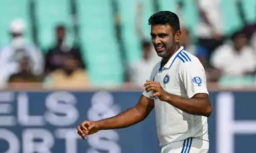 അശ്വിൻ തിരിച്ചെത്തുന്നു; നാലാം ദിനം തന്നെ ടീമിനൊപ്പം ചേരുമെന്ന് ബി.സി.സി.ഐ