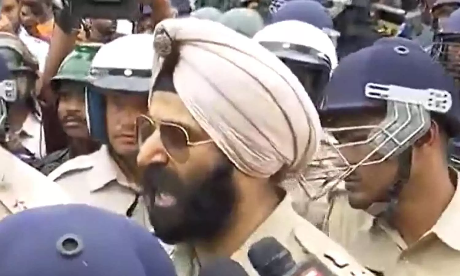 west bengal police officer sikh west bengal police officer sikh