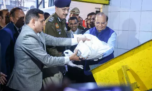 Drugs,delhi,destroyed