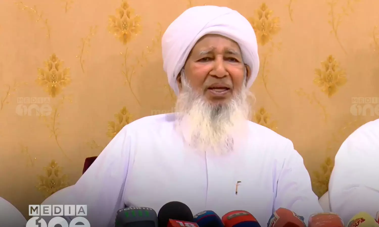 Kanthapuram A. P. Aboobacker Musliyar,INDIA Blocs,ഇന്‍ഡ്യ മുന്നണി,ലോക്സഭാ തെരഞ്ഞെടുപ്പ്,കാന്തപുരം,കാന്തപുരം അബൂബക്കർ മുസ്‍ലിയാർ