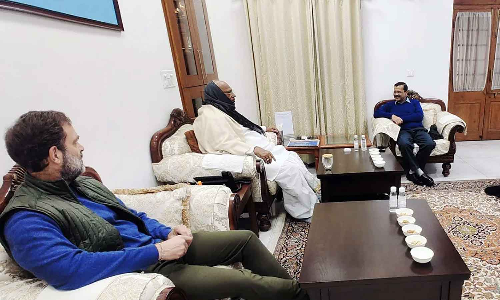 ലോക്സഭ തെരഞ്ഞെടുപ്പ്: നാലിടത്ത് ആംആദ്മി, മൂന്നിടത്ത് കോൺഗ്രസ്, ഡൽഹിയിൽ സീറ്റ് ധാരണയെന്ന് റിപ്പോർട്ട്